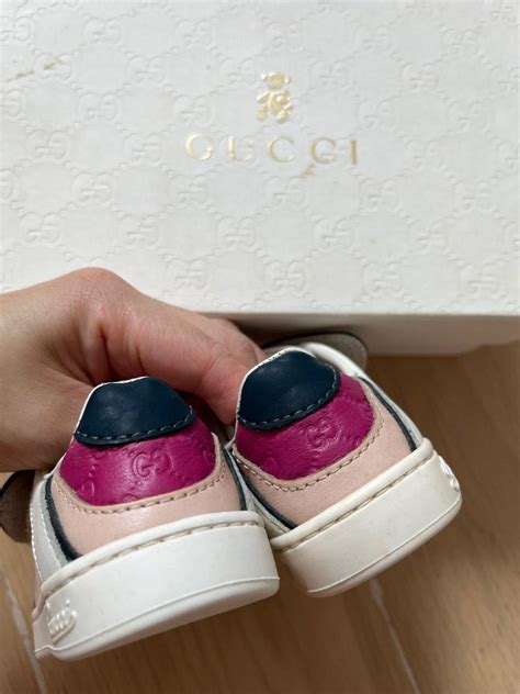 gucci 初生 嬰兒 用品